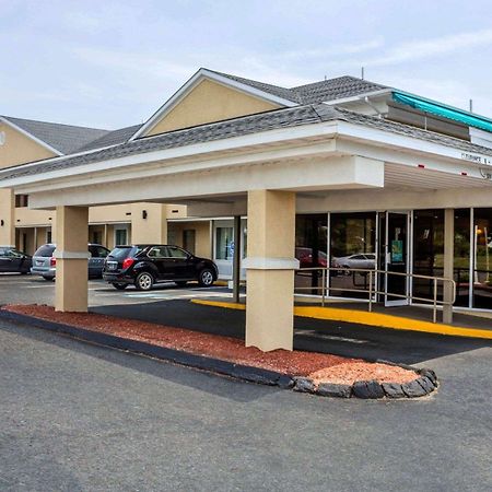 Quality Inn Waterbury Dış mekan fotoğraf