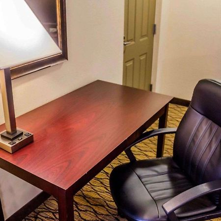 Quality Inn Waterbury Dış mekan fotoğraf