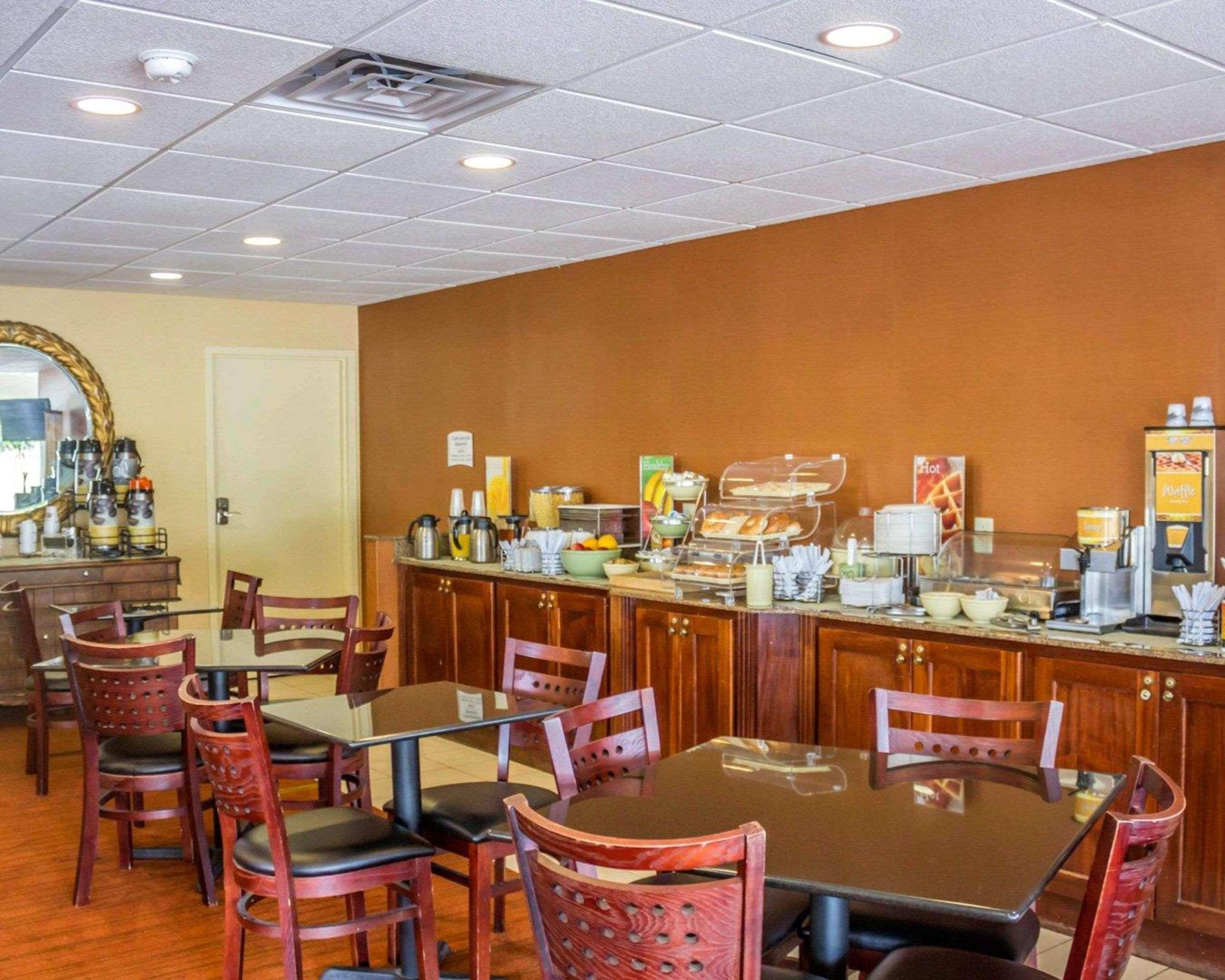 Quality Inn Waterbury Dış mekan fotoğraf